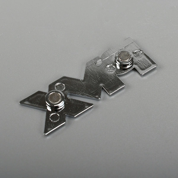 Chrome embléma 3D logó matrica