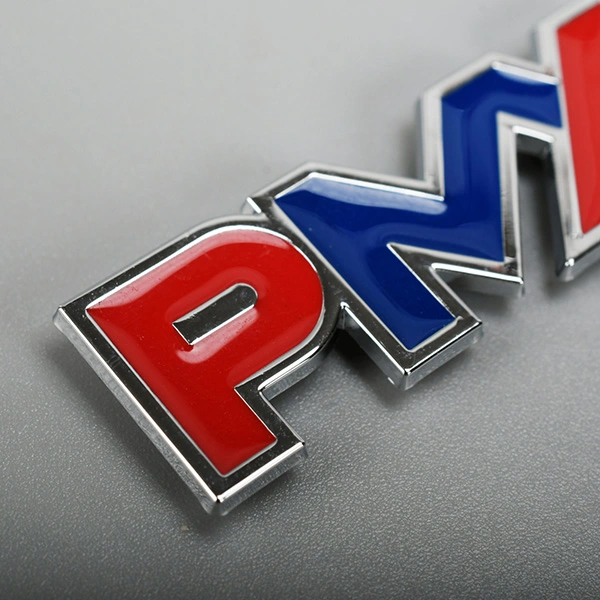 Chrome embléma 3D logó matrica
